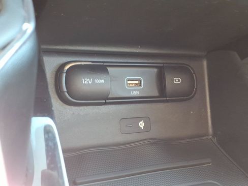 Used 2021 Kia Telluride EX w/ EX Premium Package FWD image 18