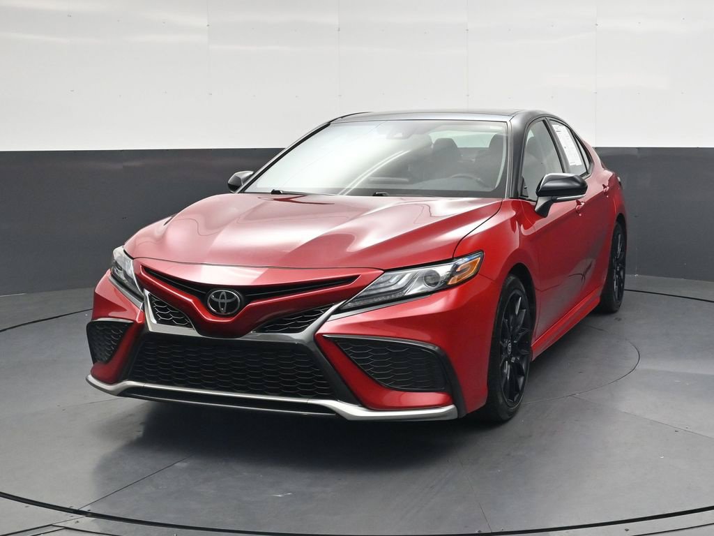 Used 2023 Toyota Camry XSE FWD image 12