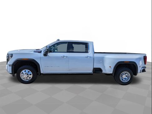 New 2026 GMC Sierra 3500 Denali w/ Denali Reserve Package AWD/4WD image 7