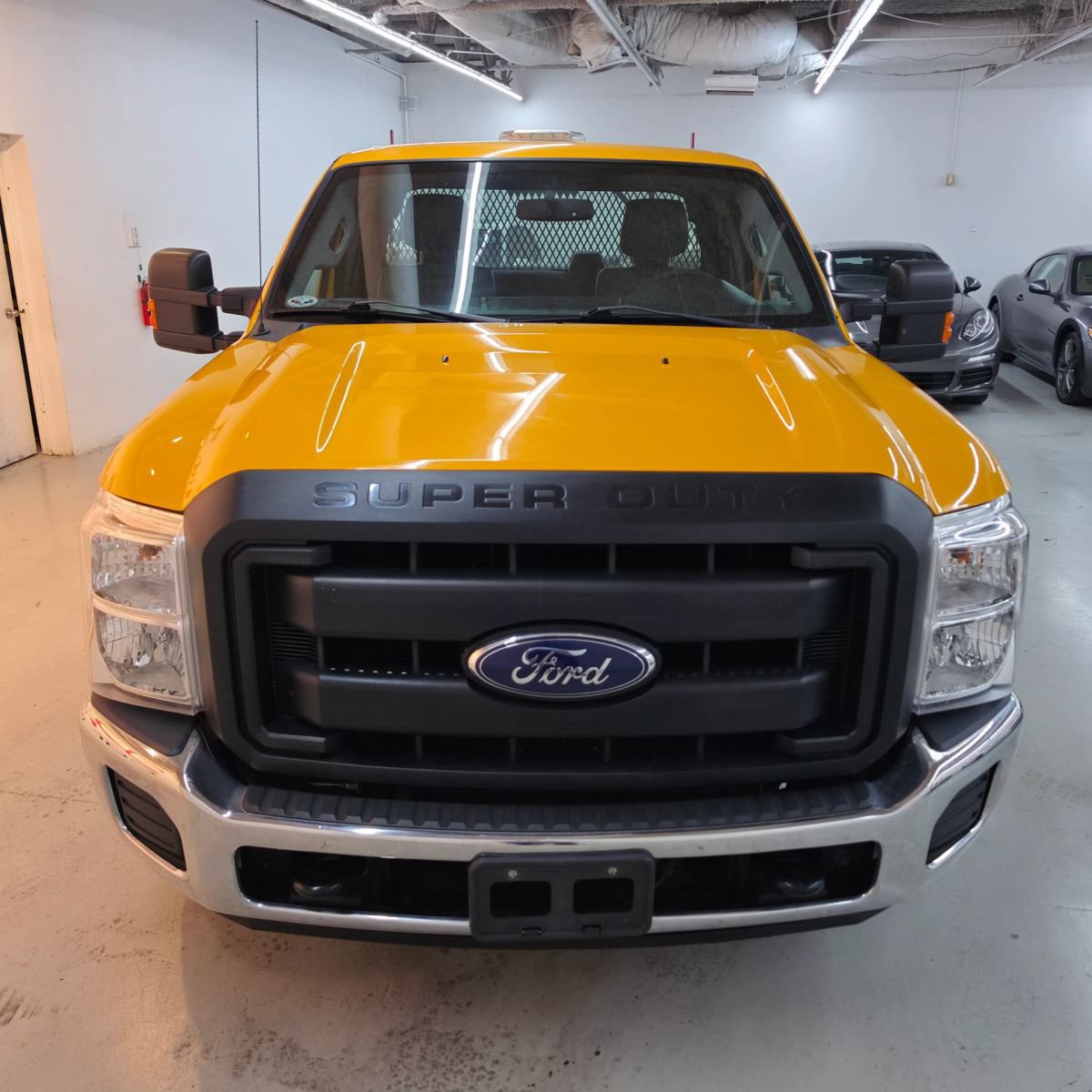 Used 2016 Ford F250 XL w/ Power Equipment Group RWD image 9