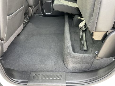 Used 2025 GMC Sierra 1500 SLT image 39