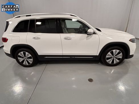 Certified 2024 Mercedes-Benz EQB 300 4MATIC image 5