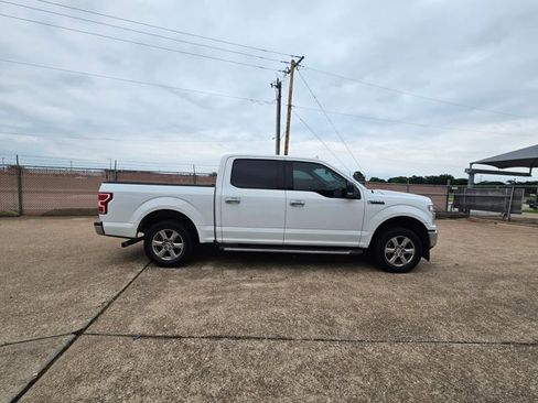 Used 2018 Ford F150 XLT w/ Equipment Group 302A Luxury RWD image 4