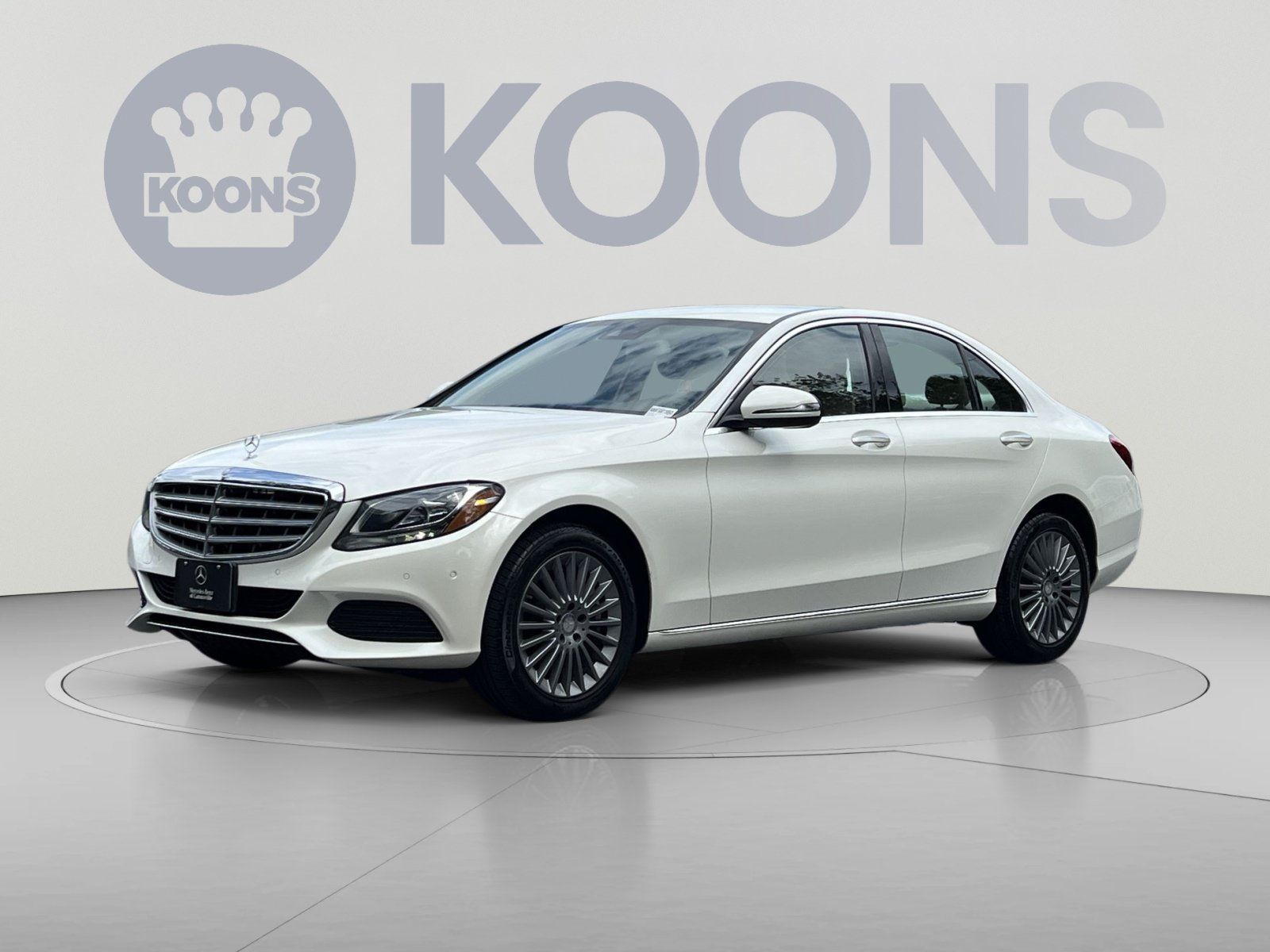 Used 2016 Mercedes-Benz C 300 4MATIC Sedan image 1