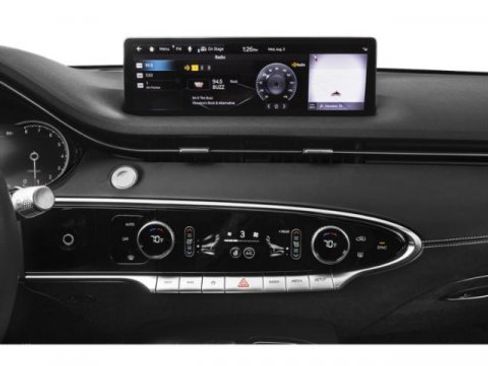 Used 2025 Genesis GV70 2.5T image 13