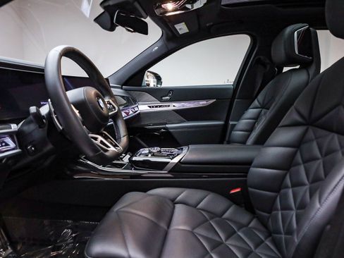 Certified 2023 BMW 740i w/ Parking Assistance Package image 19