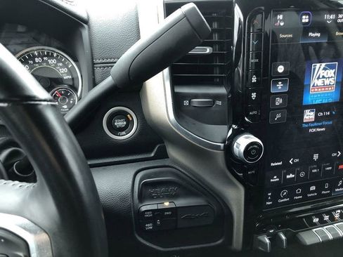 Used 2024 RAM 2500 Laramie AWD/4WD image 43