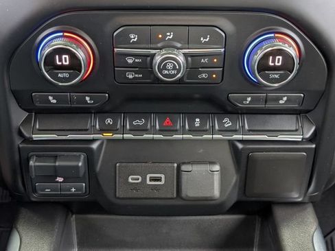 Used 2021 Chevrolet Silverado 1500 RST w/ Z71 Off-Road Package AWD/4WD image 20