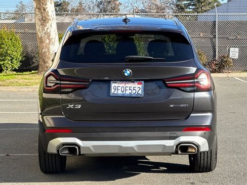 Used 2023 BMW X3 xDrive30i w/ Convenience Package image 5