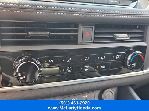 Used 2024 Nissan Rogue S FWD image 19