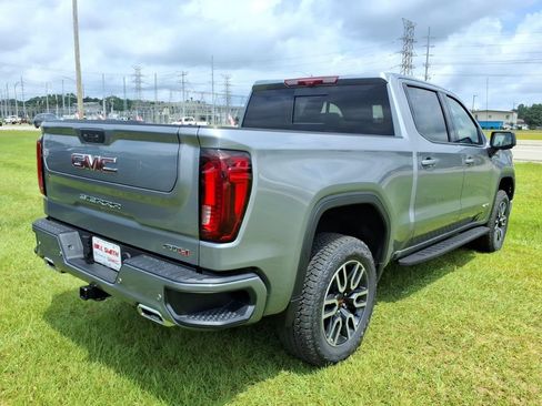New 2026 GMC Sierra 1500 AT4 w/ AT4 Premium Package AWD/4WD image 7