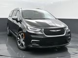 New 2026 Chrysler Pacifica Pinnacle image 2