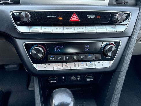 Used 2019 Hyundai Sonata SEL image 53