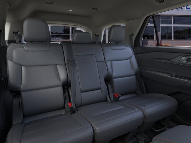 Used 2026 Ford Explorer Active w/ Active Comfort Package AWD/4WD image 11