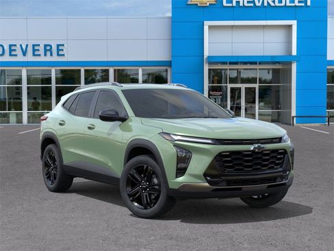 New 2026 Chevrolet Trax ACTIV w/ Sunroof Package image 7