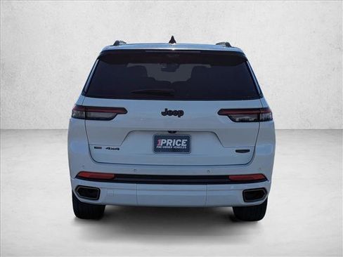 Used 2023 Jeep Grand Cherokee L Summit w/ Advanced Protech Group IV image 6