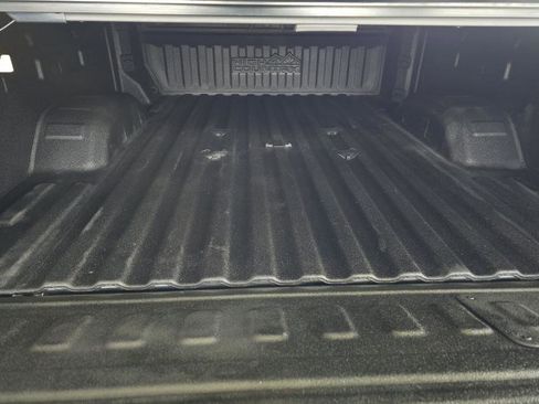 Used 2021 Chevrolet Silverado 2500 High Country w/ Z71 Off-Road Package image 7