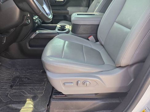 Used 2021 GMC Sierra 1500 SLT w/ SLT Premium Plus Package AWD/4WD image 11