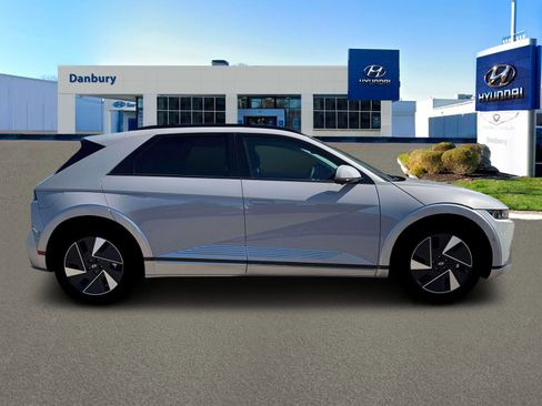 New 2026 Hyundai Ioniq 5 Limited AWD/4WD image 9