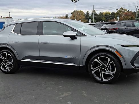 New 2026 Chevrolet Equinox EV LT w/ Convenience Package II image 6