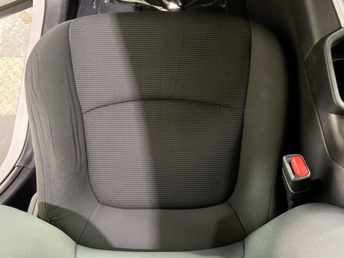 Used 2021 Toyota RAV4 LE image 21