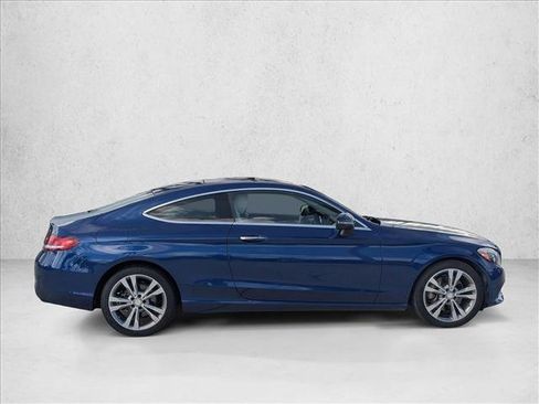 Certified 2017 Mercedes-Benz C 300 4MATIC Coupe image 4