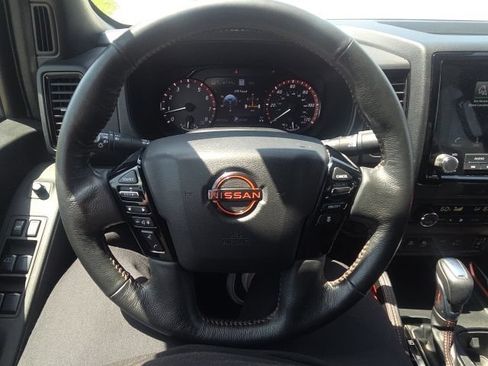 Used 2023 Nissan Frontier PRO-4X w/ Pro-4X Premium Package AWD/4WD image 31
