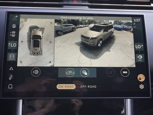 Used 2024 Land Rover Range Rover Long Wheelbase Autobiography image 79