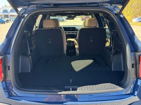 New 2026 Kia Sorento SX Prestige w/ Olive Brown Leather Package AWD/4WD image 7