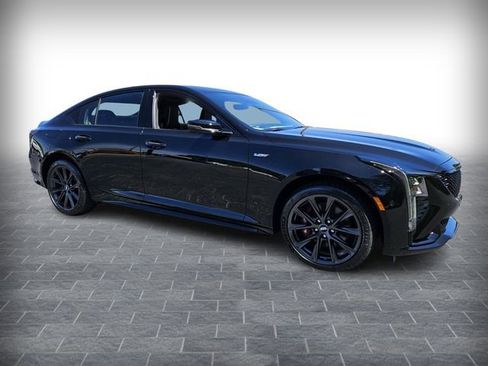 New 2026 Cadillac CT5 V w/ Technology Package AWD/4WD image 3