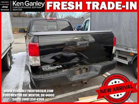 Used 2011 Toyota Tundra 4x4 Double Cab w/ TRD Off-Road Pkg image 9