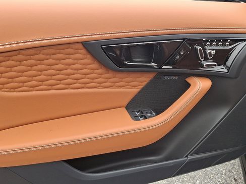 New 2024 Jaguar F-TYPE R image 9