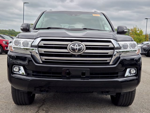 Used 2016 Toyota Land Cruiser AWD/4WD image 8
