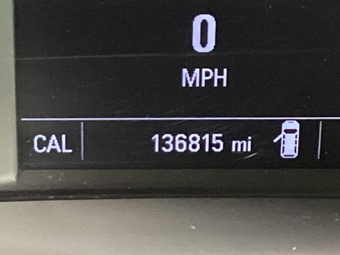 Used 2019 GMC Acadia SLE w/ Driver Alert Package I image 30