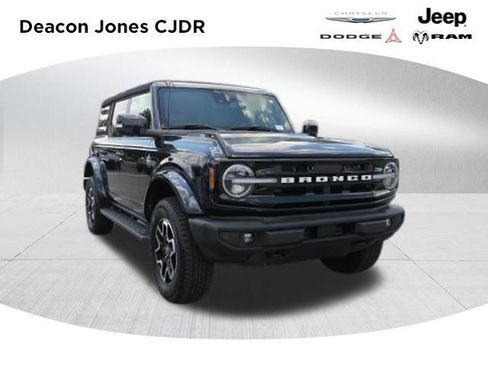Used 2021 Ford Bronco Outer Banks AWD/4WD image 1
