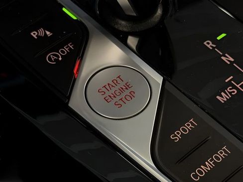 Used 2024 BMW X3 sDrive30i w/ Premium Package w/ZPA image 32