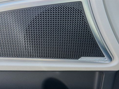 Used 2023 Kia Telluride SX Prestige image 24