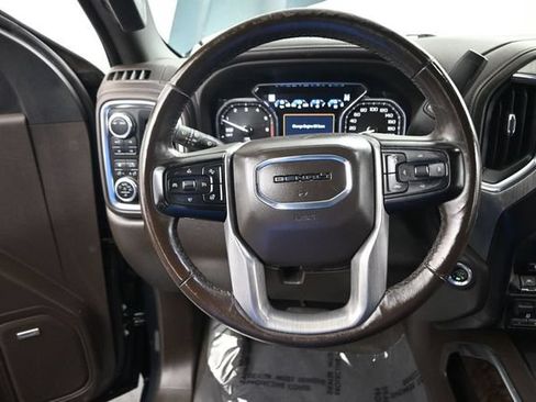Used 2021 GMC Sierra 1500 Denali w/ Driver Alert Package II AWD/4WD image 13