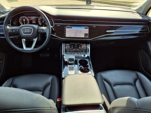 Used 2024 Audi Q7 3.0T Premium Plus image 13