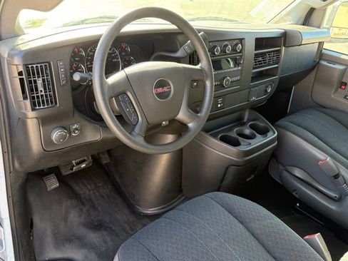 Used 2024 GMC Savana 2500 w/ Driver Convenience Package image 13