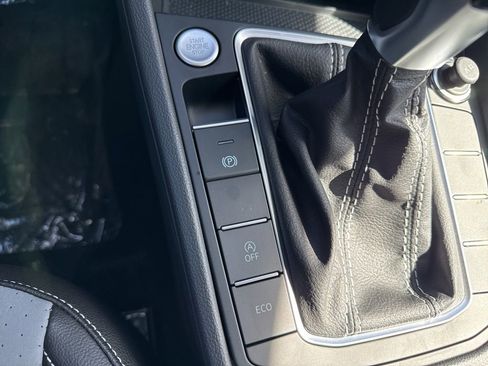 New 2025 Volkswagen Jetta SE image 22