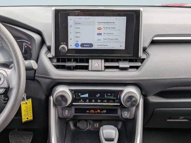 Used 2025 Toyota RAV4 LE FWD image 17