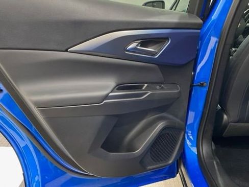 New 2026 Chevrolet Equinox EV LT image 16