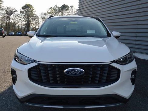 New 2026 Ford Escape Platinum w/ Premium Technology Package AWD/4WD image 8
