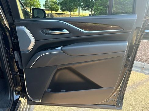 Certified 2023 Cadillac Escalade ESV Sport Platinum w/ LPO, ONYX Package AWD/4WD image 22