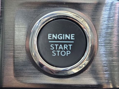 Used 2024 Ford F250 Lariat w/ Lariat Ultimate Package image 17