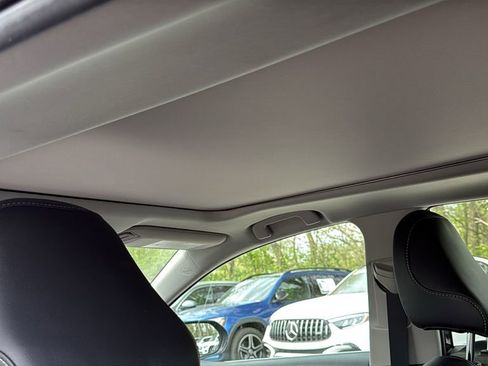 Used 2021 Toyota Camry XSE w/ Navigation Package image 25