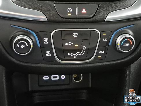 Certified 2022 Chevrolet Equinox LT FWD image 21