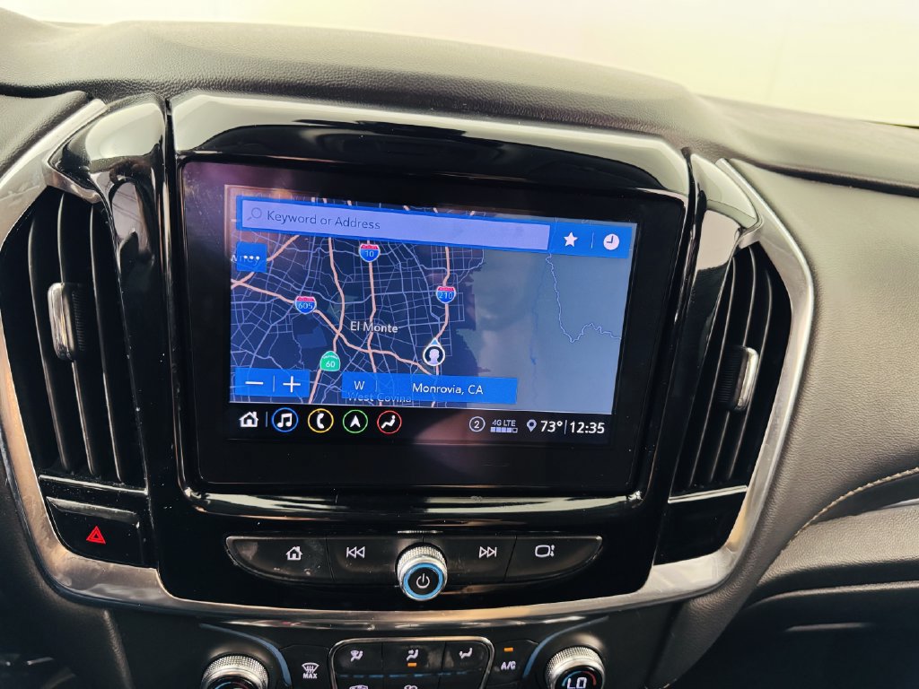 Used 2021 Chevrolet Traverse RS FWD image 18