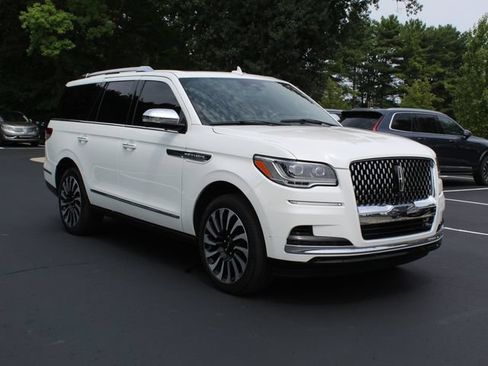 Certified 2023 Lincoln Navigator Black Label AWD/4WD image 1